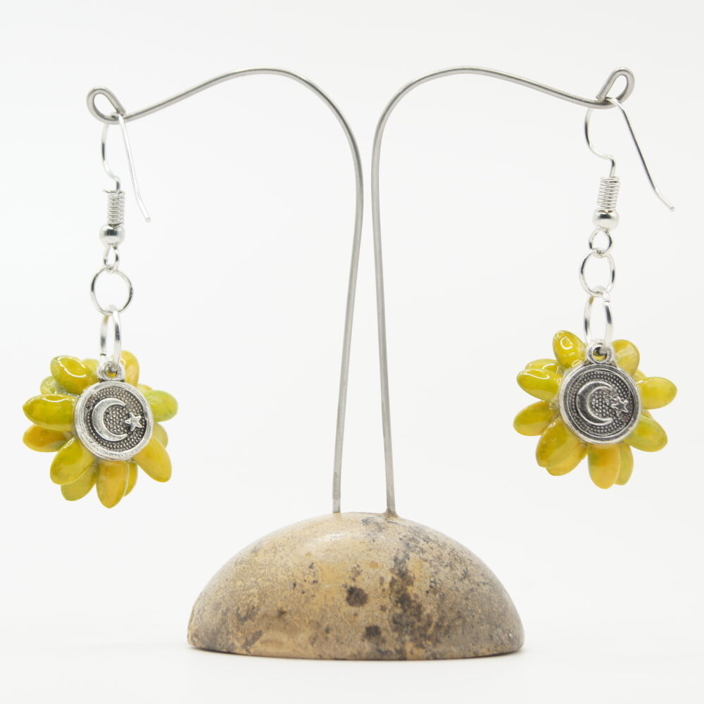 NÁUŠNICE KYTIČKY ZE SEMÍNEK