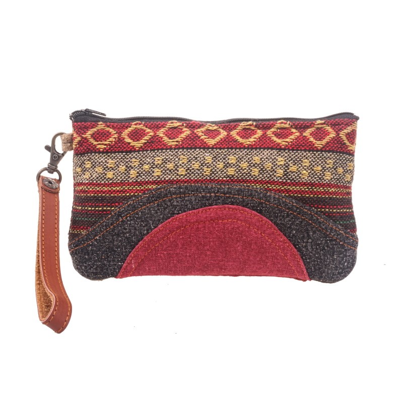 LÁTKOVÁ TAŠTIČKA