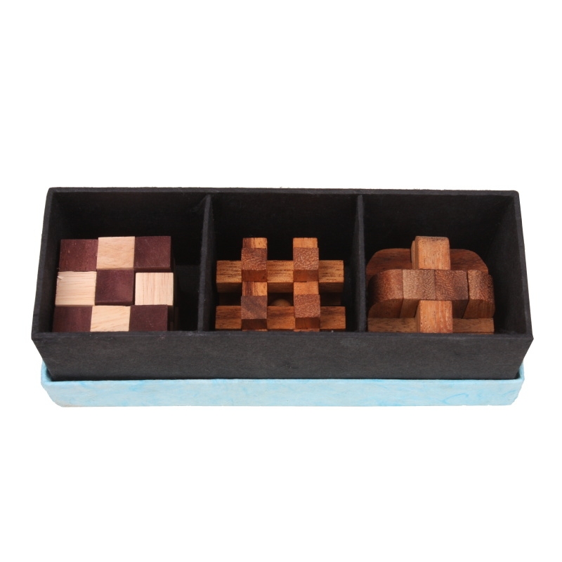 TŘI DŘEVĚNÉ HLAVOLAMY V DÁRKOVÉ KRABIČCE