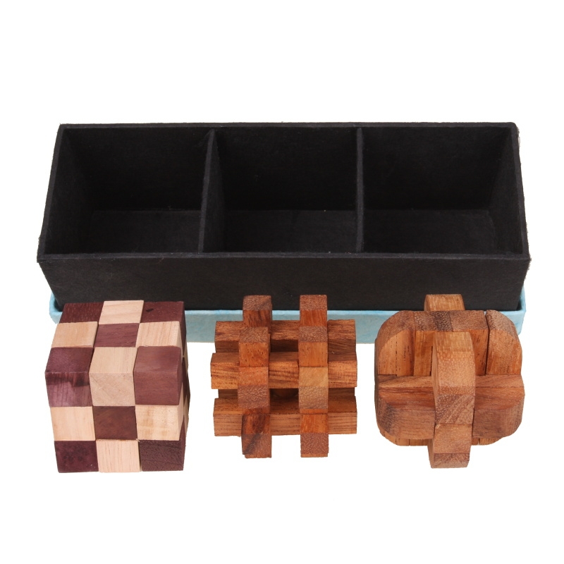 TŘI DŘEVĚNÉ HLAVOLAMY V DÁRKOVÉ KRABIČCE