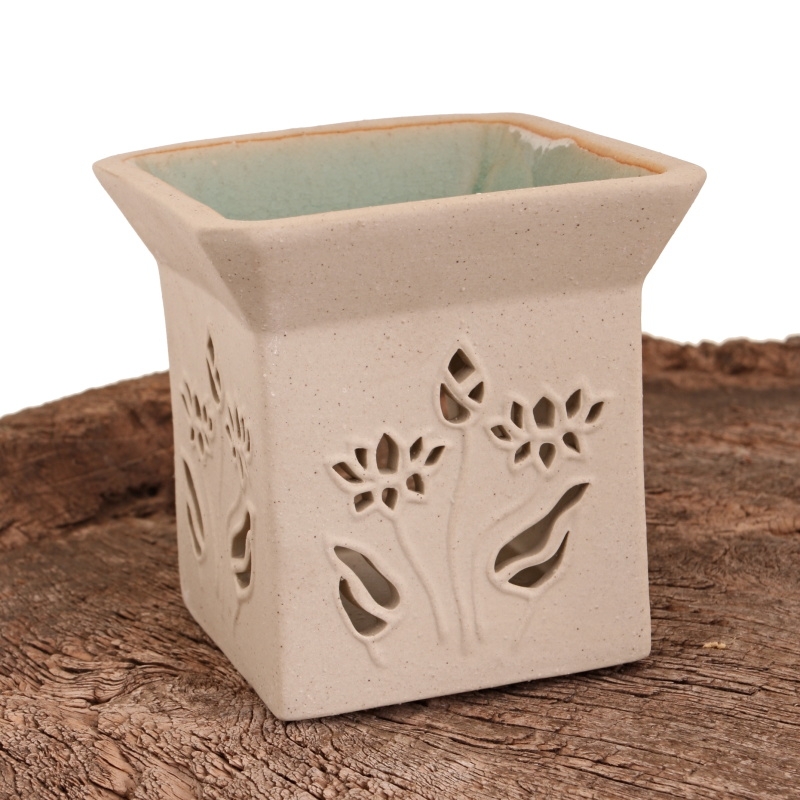 AROMALAMPA VĚŽ KYTKA