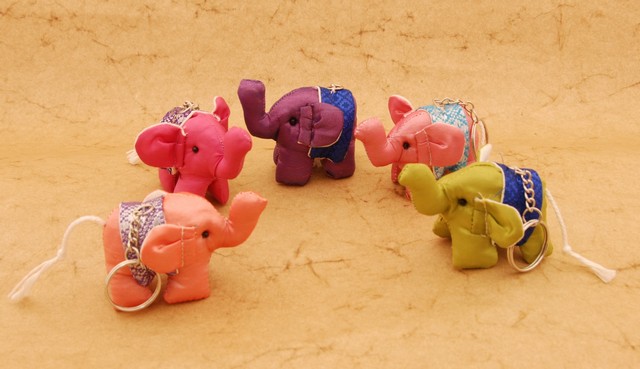 KLÍČENKA HEDVÁBÍ SLON