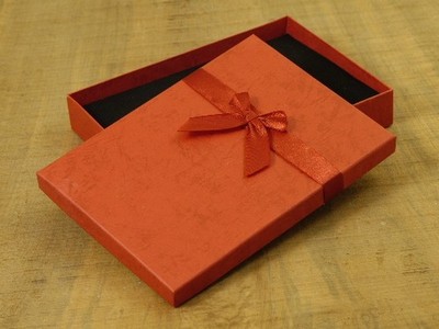 KRABIČKA NA SET ČERVENÁ