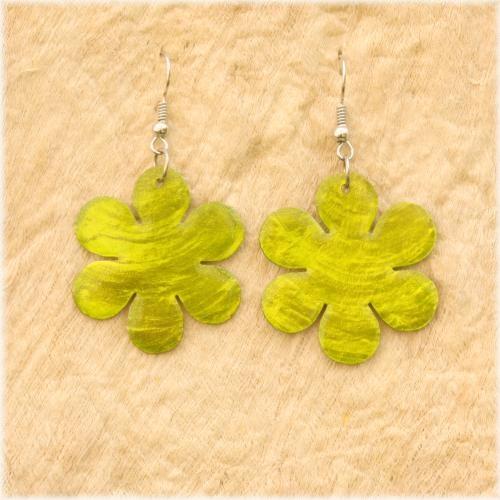 ŽLUTÉ NÁUŠNICE KYTIČKA PERLEŤ